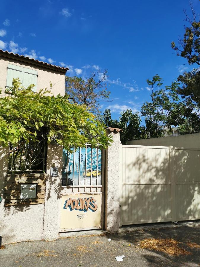 Appartement En Sous Sol De Villa Avec Acces Jardin Et Piscine 마르세유 외부 사진