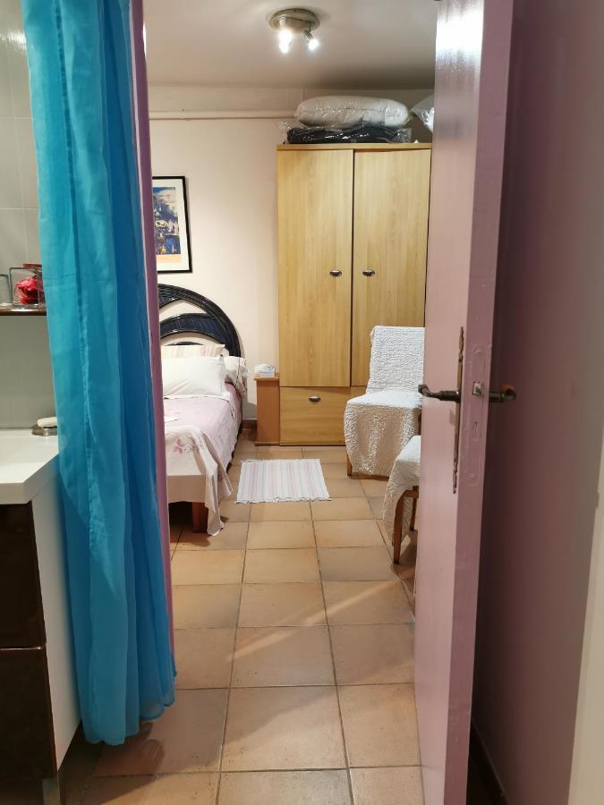 Appartement En Sous Sol De Villa Avec Acces Jardin Et Piscine 마르세유 외부 사진