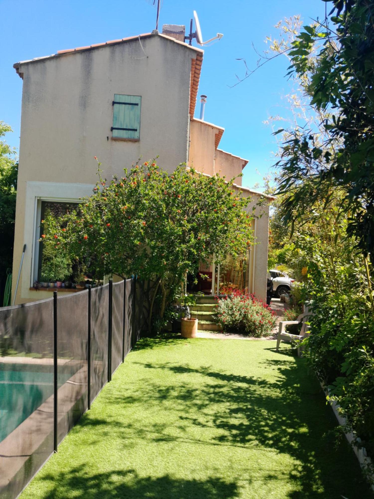 Appartement En Sous Sol De Villa Avec Acces Jardin Et Piscine 마르세유 외부 사진